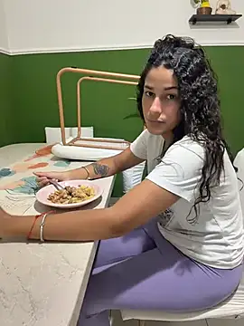 Luana_264 - Banho da safada