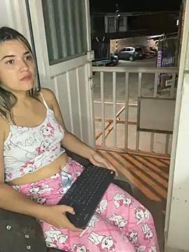Jazz-Sarita - Sucking Sarita's pussy and ass