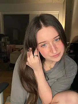 Nerdynina - Twerk in ur face no panties