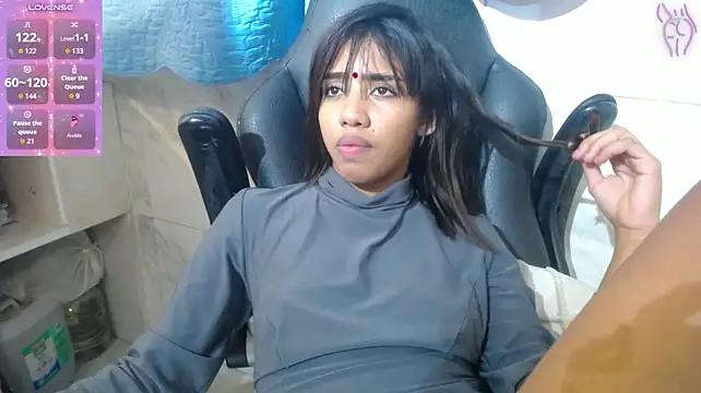 _simran_kaur330306 - fingering pussy