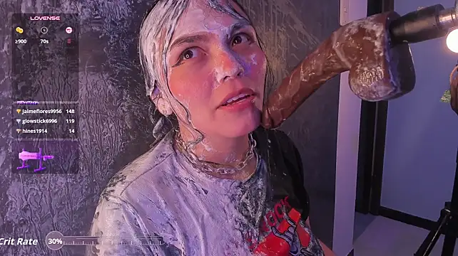 Honey_Jenny_1 - saliva on face