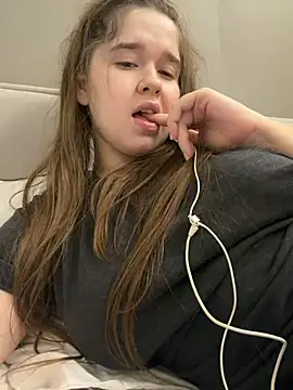 HornyGirlH - NAKED