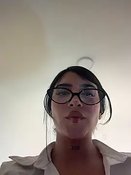 Nicolegh_ - Fuck my tight pussy with 3 fingers🚨