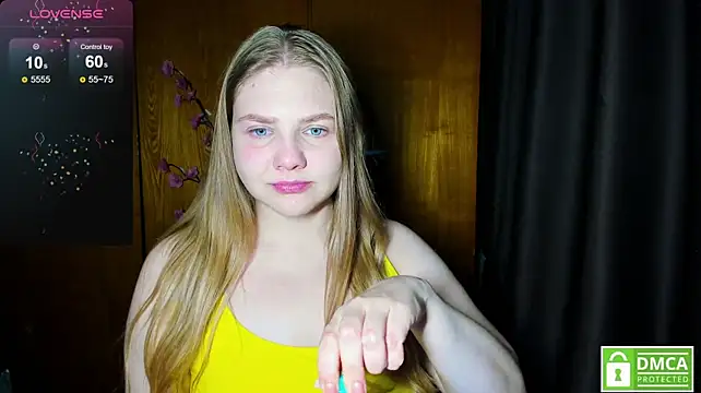 AlinaMors - Suck dildo