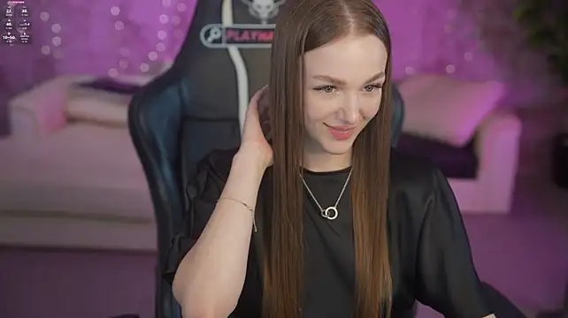 Ella_054 - topless