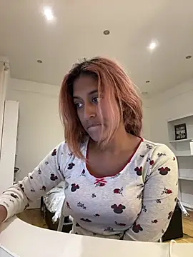 DonnaShy - Robe tease🫦