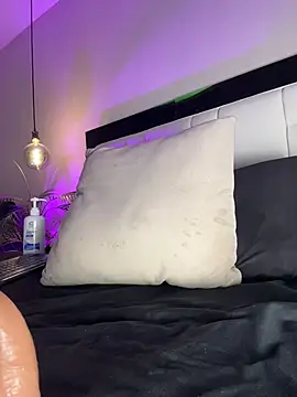Sophie-velvet - KEEP FUCKING MY PUSSY