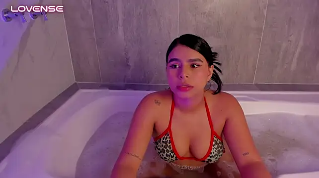 Canelarouse - SPANK ASS X 6 🍑