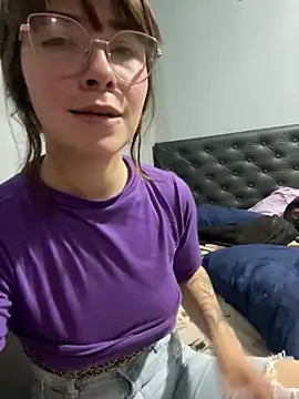 Luna33- - Masturbación con juguito 🔥🔥🥵🥵🥵