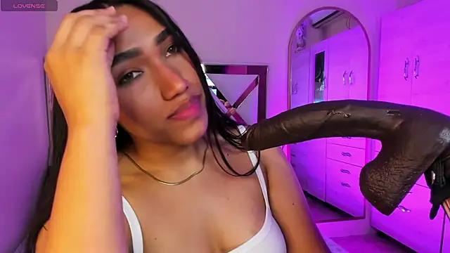 Olivia_fx - Saliva on face + messy deepthroat 😈😈