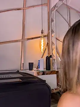 Zarell_roa - DRIVE ME CRAZY ☔ RIDE YOUR DICK 🥵🤤