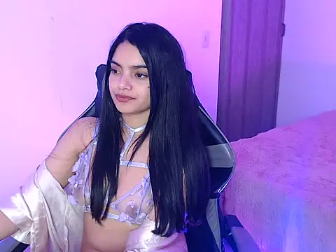 Angel_Ramirez8 - show ass