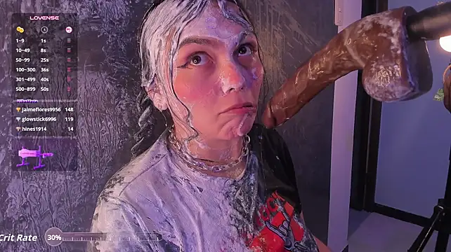 Honey_Jenny_1 - saliva on face