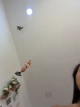 IvonneOwen - PUSSY fuck w Domi on my clit