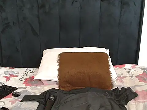 SultryDivax - spoil me ❤️