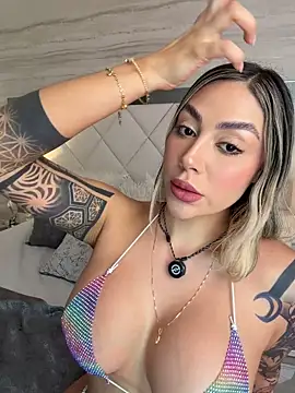 Miacoleman_ - Spank boobs