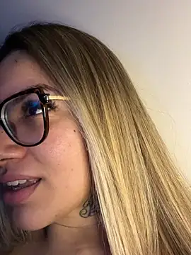 Clarasc - Mamar pau