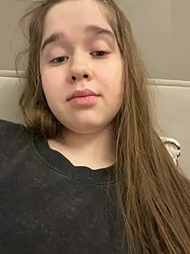 HornyGirlH