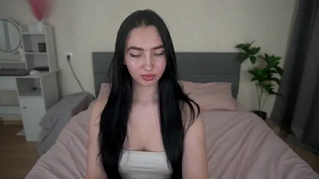 WildKittenX_ - doggy without panties