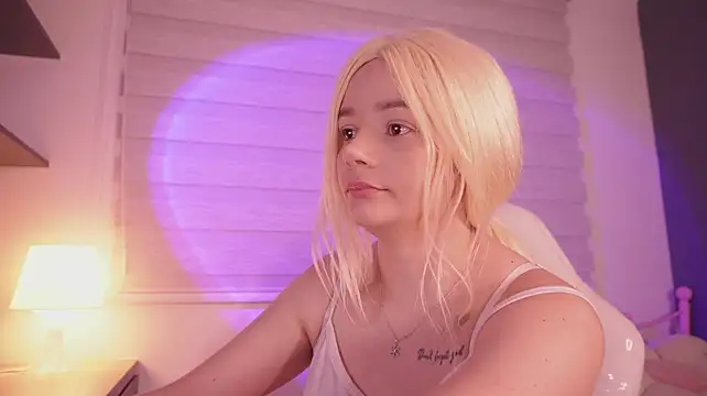 Bella_adams_ - dildo in pussy