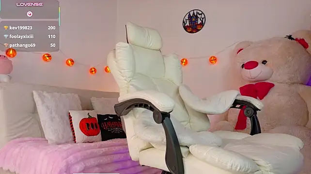 Emmy_candy_18 - FILL MY ASS WITH PLUG GLASS