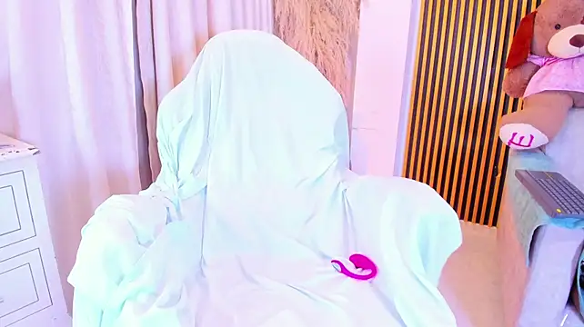 Alejagarcia_ - DOMI TOY PLAY IN PUSSY