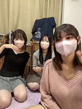 Megu_Melon - 童貞卒業式！夢の4p💓たくさん頑張ります！コメント待ってます！
