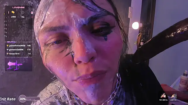 Honey_Jenny_1 - saliva on face