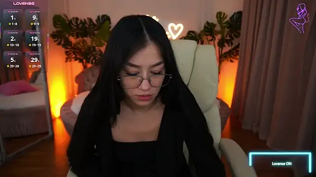 FataleNellie - striptease