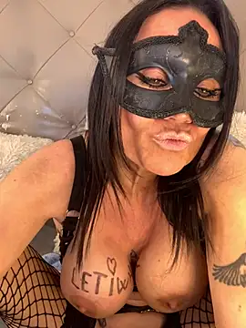 Vicvictoriax - SNAP OU WHATSAPP + 🎁 cadeau ou action🔥
