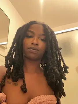 PrincessRayari - Oil Show💦🎀