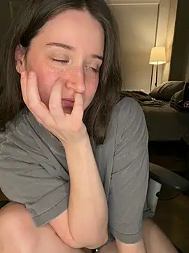 Nerdynina - Sit on ur face & play w my pussy