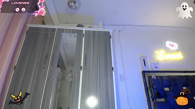 Emma_hoot1 - Penetrate Dildo+ Squirt