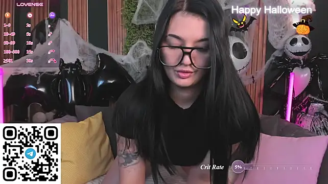 SolaZolaz - HOT TEASE SHOW +SLAP MY ASS AND BOOBS
