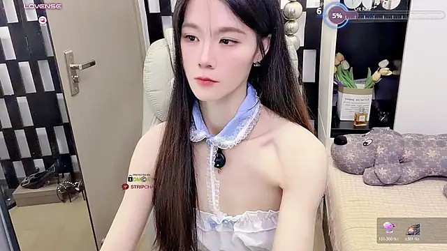 Yueyue-MM - 上空侧身小狗趴+打pp5下
