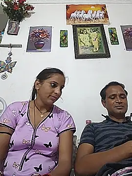 Priya_couple1 - Full need pusssy fingering