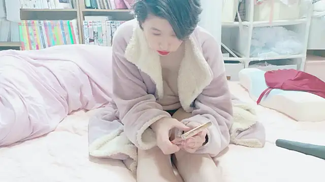 Morikawa_sayaka - ショーツ脱衣