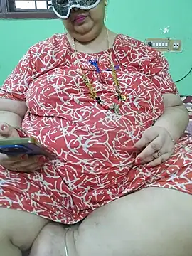 Tamil-mayasri - boobs oil