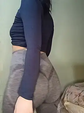 Lucia1002 - Show Culo y tetas