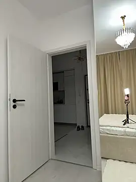 KirstieVegas