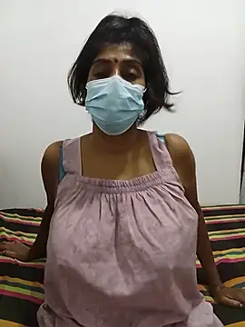 Amisha-35