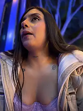 LilacNoir - 😈SHAKE TITS SLUT😈