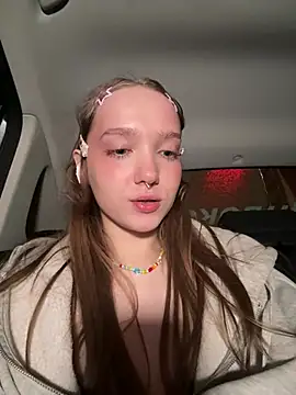 Bambi_lu - take off PANTS!!!! BEHIND UBER DRIVER!