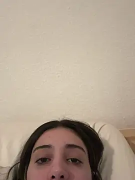 Bellefleurrr - last tipper wins my 1st fuck dildo video