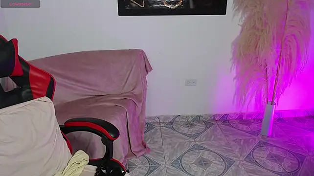 Adrianax28