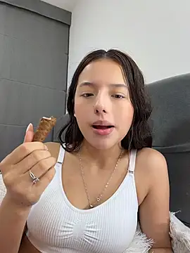 Sofia18_pinkk