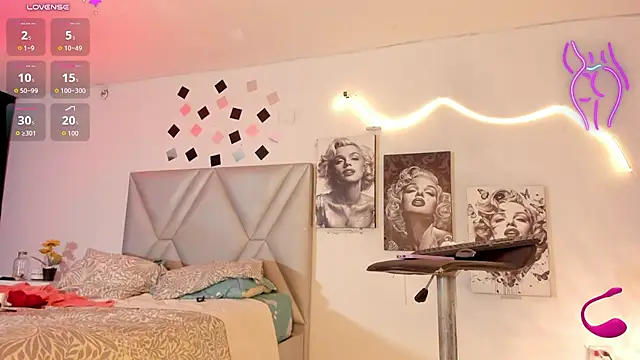 Sexyzoe_69 - asshole
