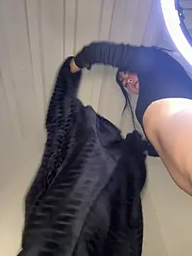 __itsbambi - 4 Finger in my ass 🍑💦