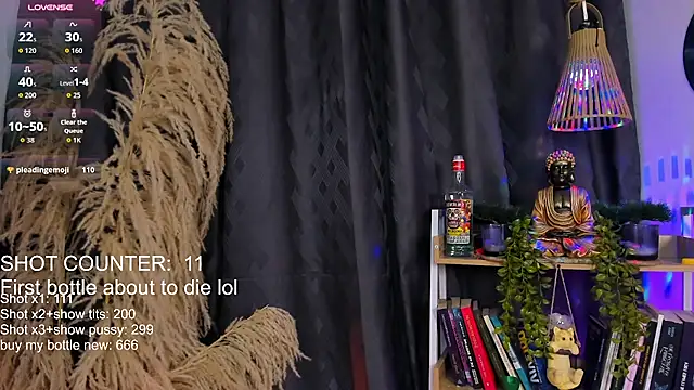 Anne-dolly - Show Tits