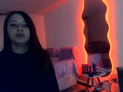 Your_queen_cleopatra - A day of rest for your queen👠